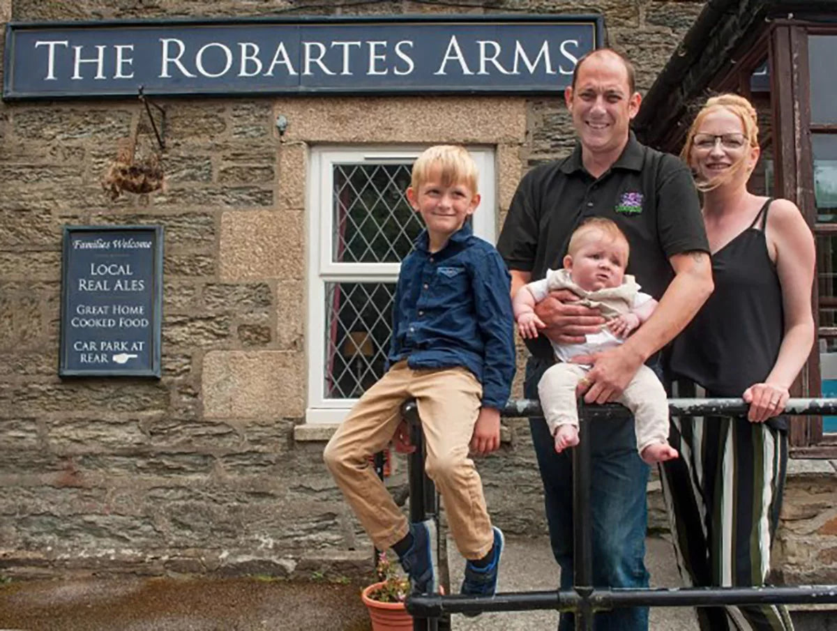 Lee Hodge set to take over Robartes Arms pub in Cornwall