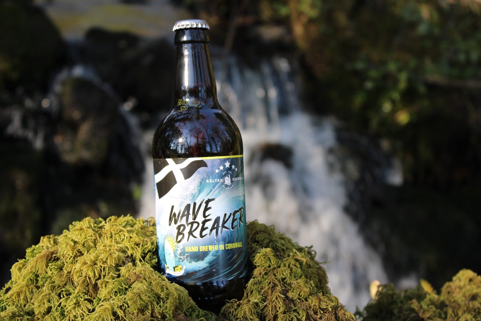 Wavebreaker Bottle